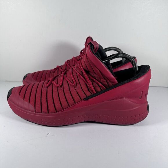 Nike Jordan Flight Luxe Triple Red Lace Up Athletic Shoes Sneakers Men's Size 9 - Picture 3 of 8